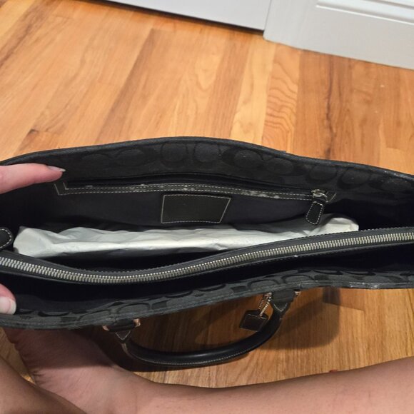 Coach Briefcase Tote - Picture 4 of 4